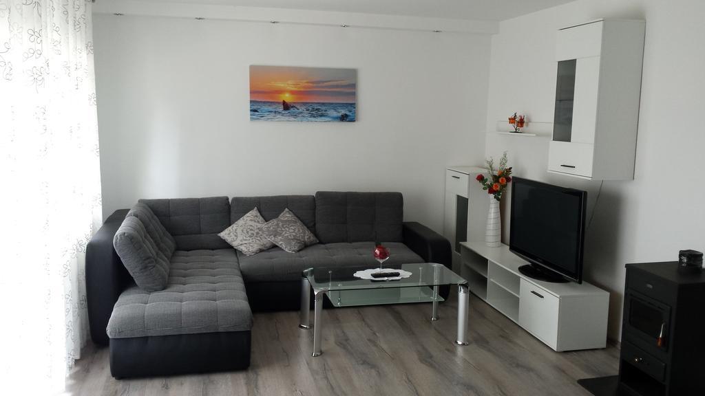 Apartamento Apartman Zoja Mali Lošinj Exterior foto