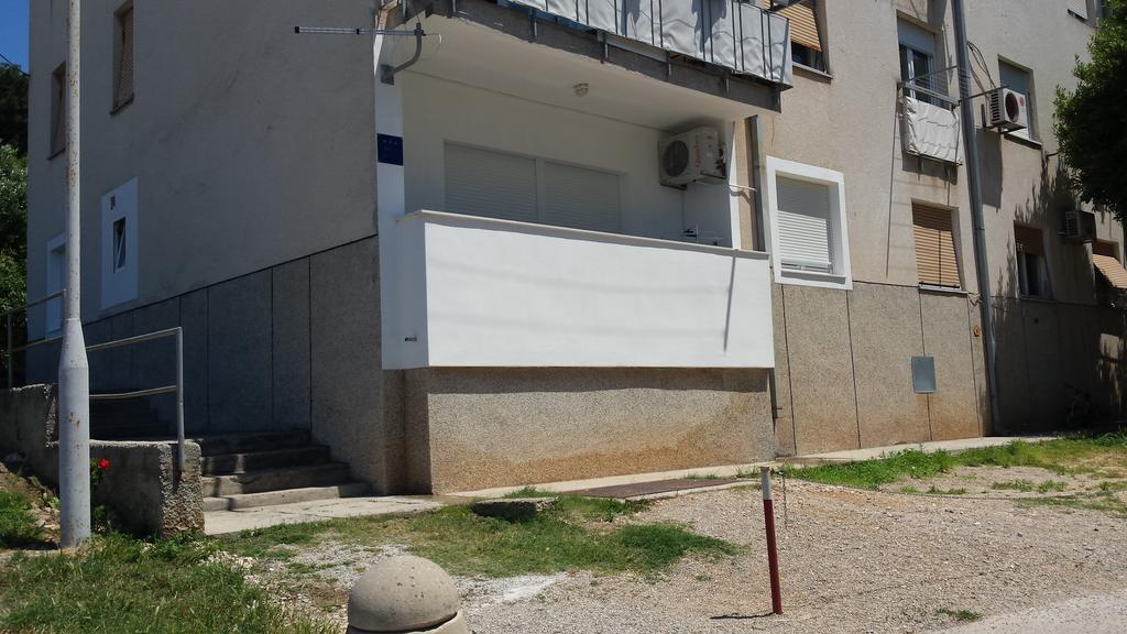Apartamento Apartman Zoja Mali Lošinj Exterior foto